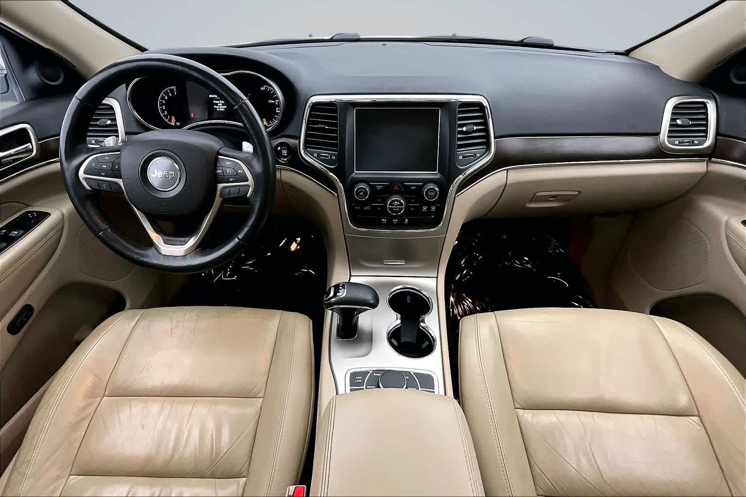 Thumbnail: 2015 Jeep Grand Cherokee - 10