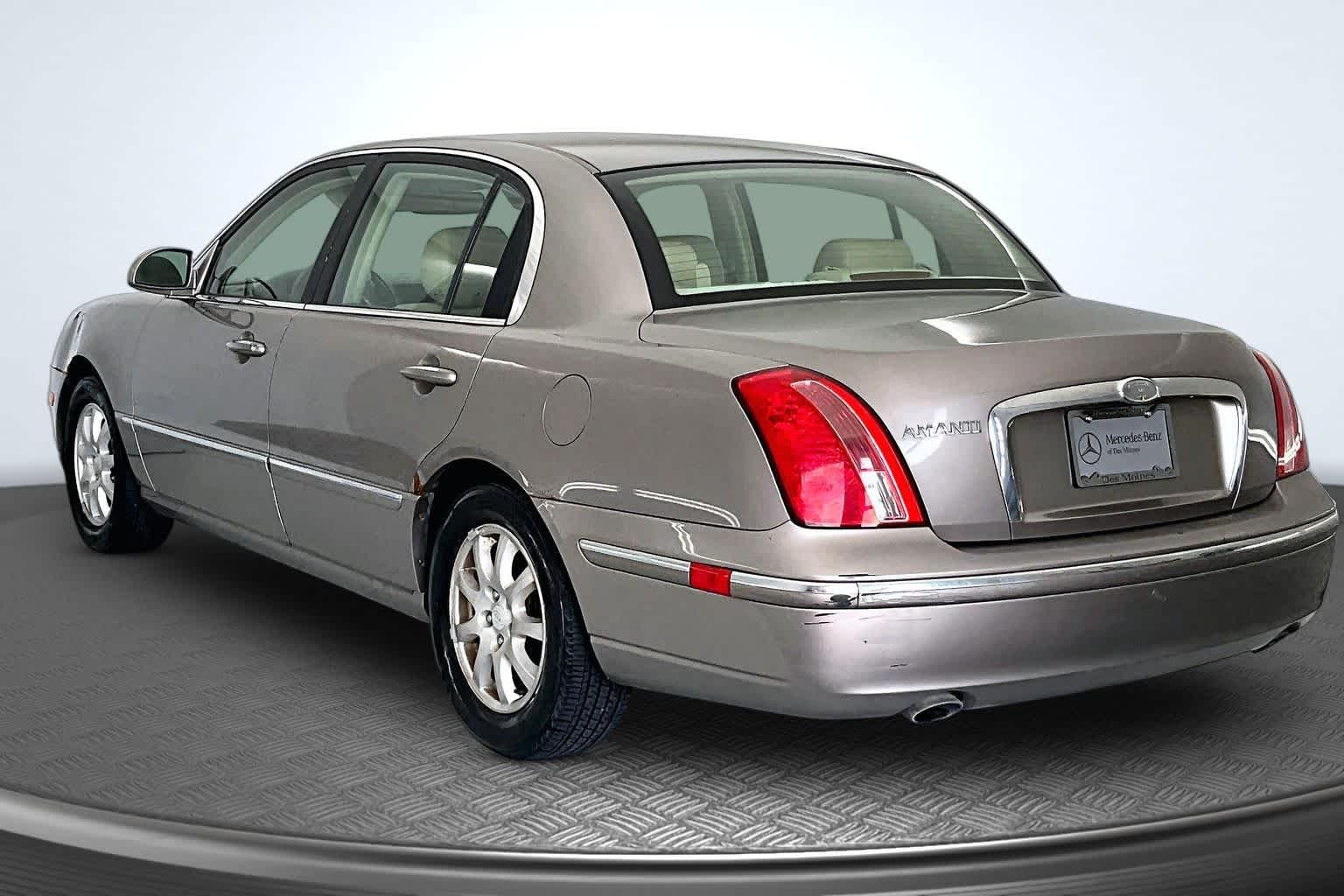 Thumbnail: 2008 Kia Amanti - 4