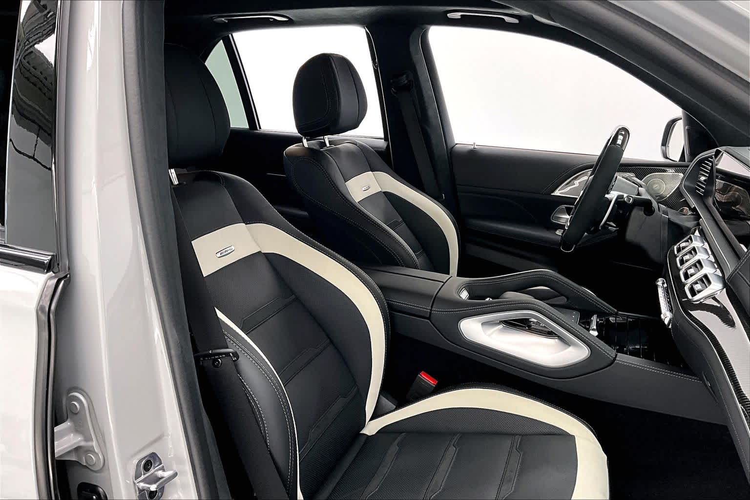 Thumbnail: 2024 Mercedes-Benz GL-Class - 14