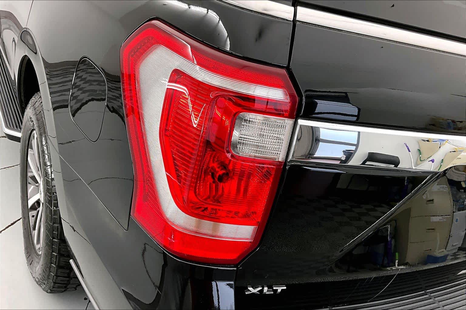 Thumbnail: 2019 Ford Expedition - 25