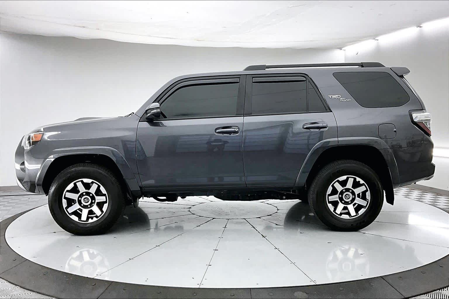 Thumbnail: 2023 Toyota 4Runner - 3