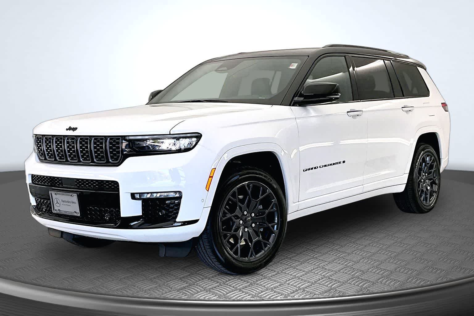 Thumbnail: 2023 Jeep Grand Cherokee - 1