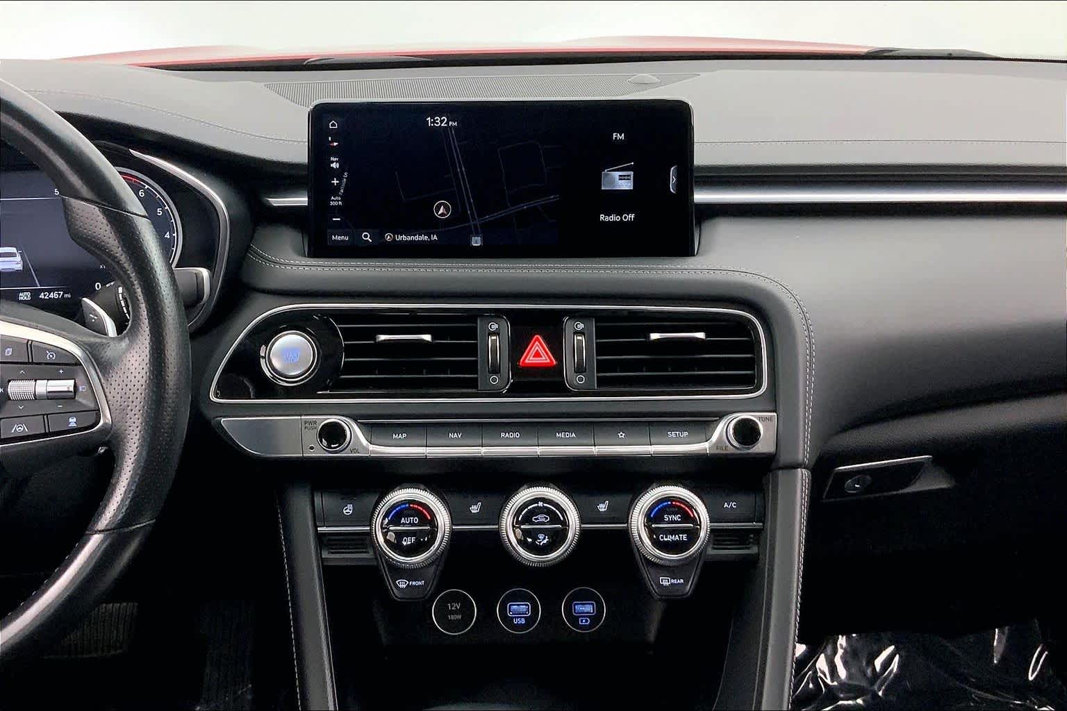 Thumbnail: 2023 Genesis G70 - 16