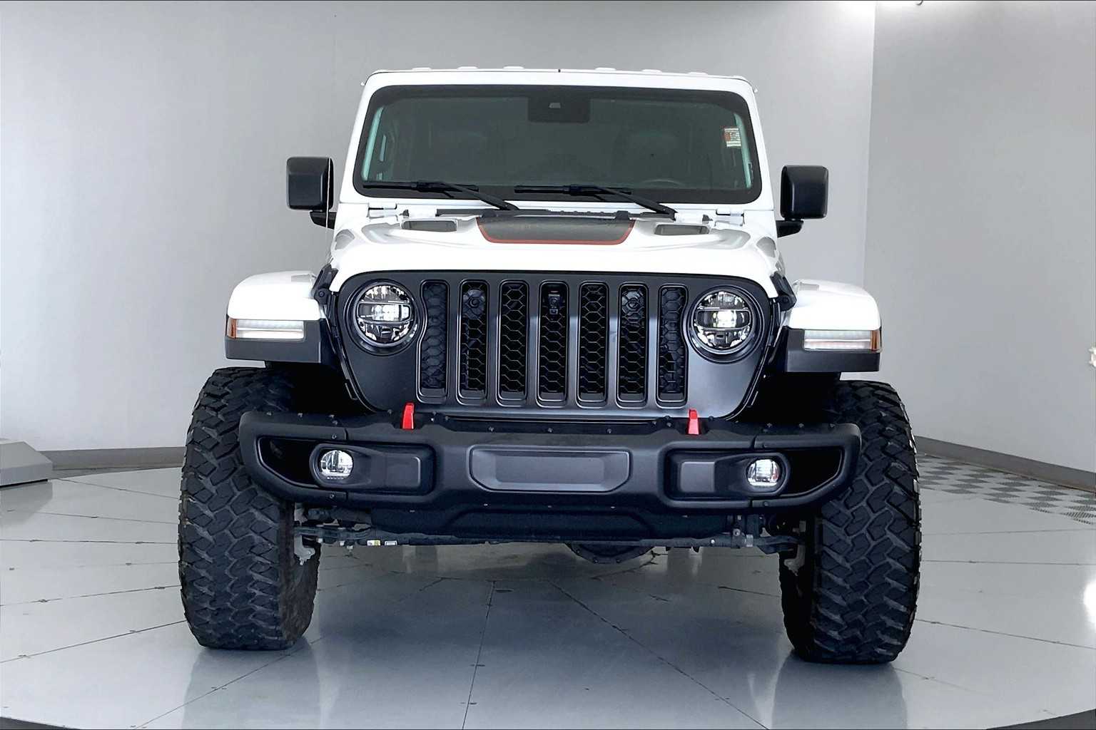 Thumbnail: 2021 Jeep Wrangler - 6