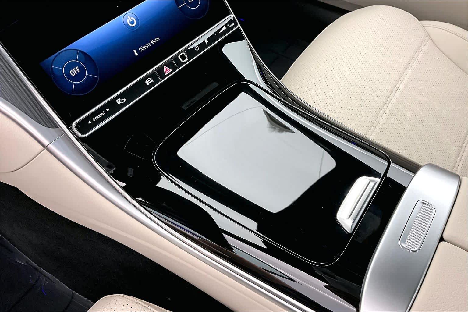 Thumbnail: 2026 Mercedes-Benz C-Class - 17