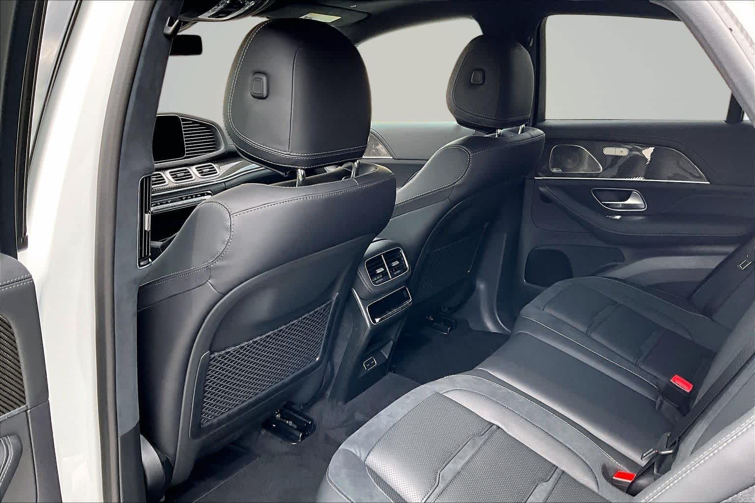 Thumbnail: 2026 Mercedes-Benz GL-Class - 12