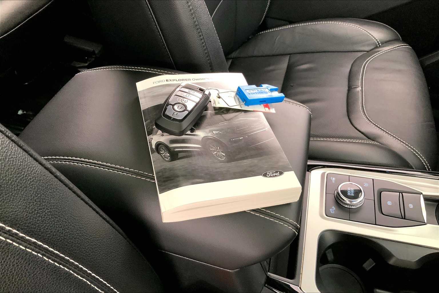 Thumbnail: 2023 Ford Explorer - 20