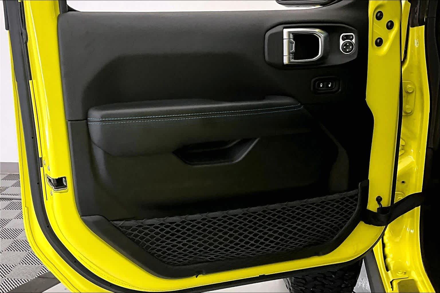 Thumbnail: 2023 Jeep Wrangler - 22