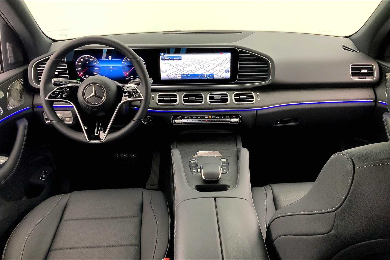 Thumbnail: 2025 Mercedes-Benz GLE - 10