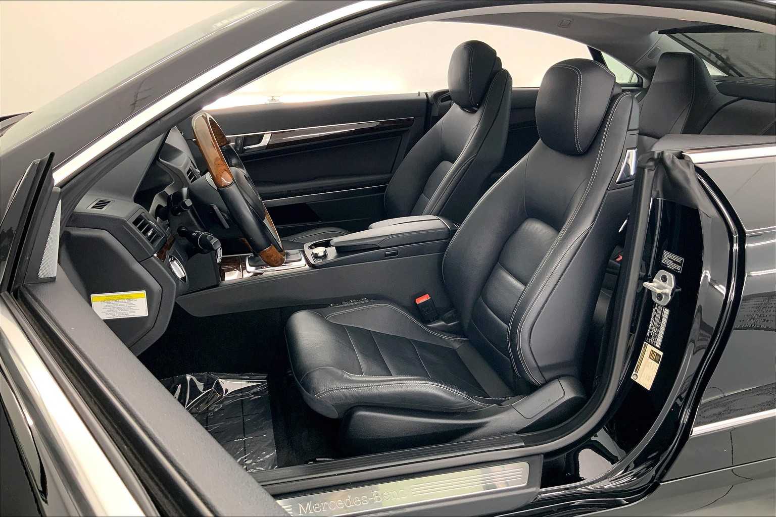 Thumbnail: 2013 Mercedes-Benz E-Class - 11