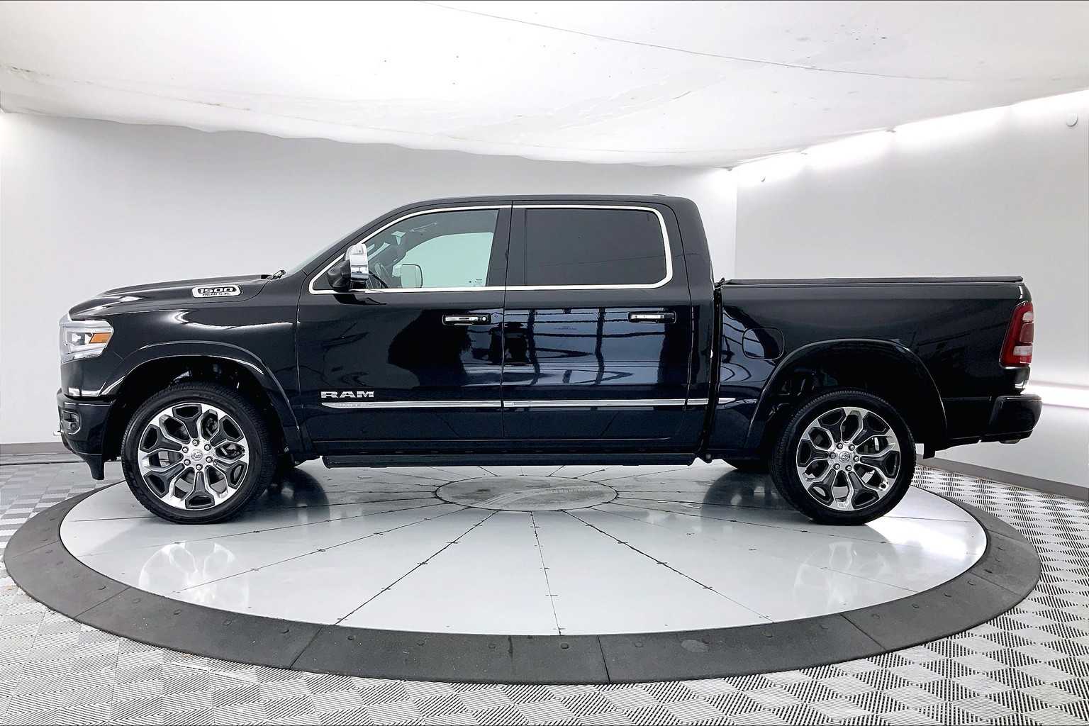 Thumbnail: 2020 RAM 1500 - 3