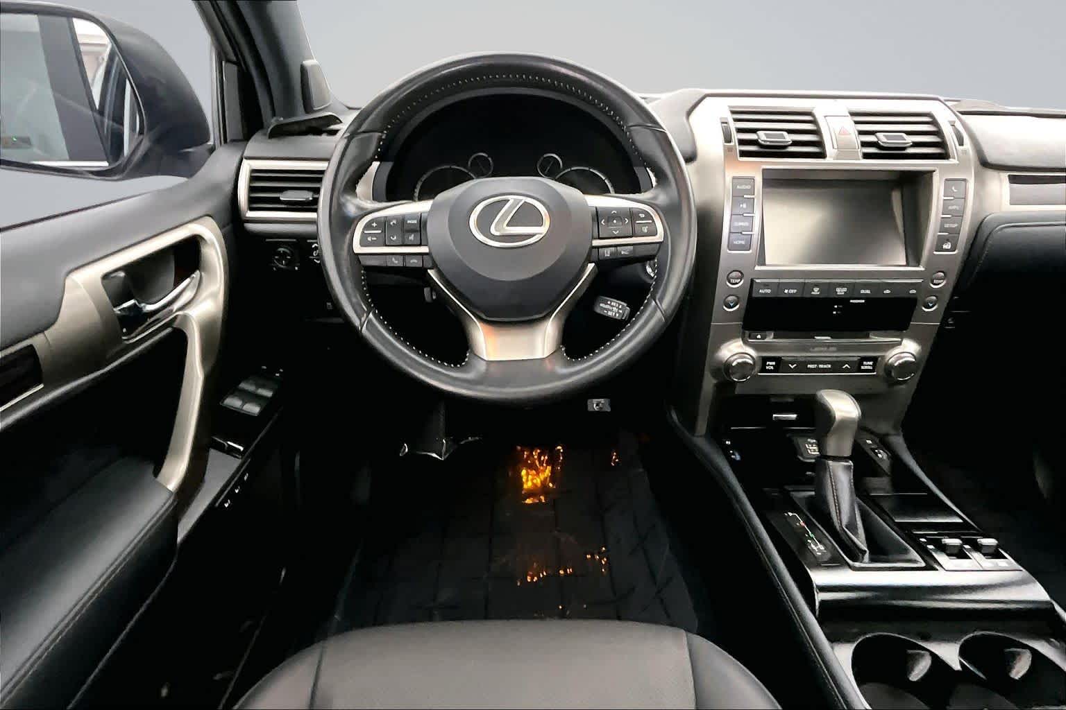 Thumbnail: 2021 Lexus GX - 15