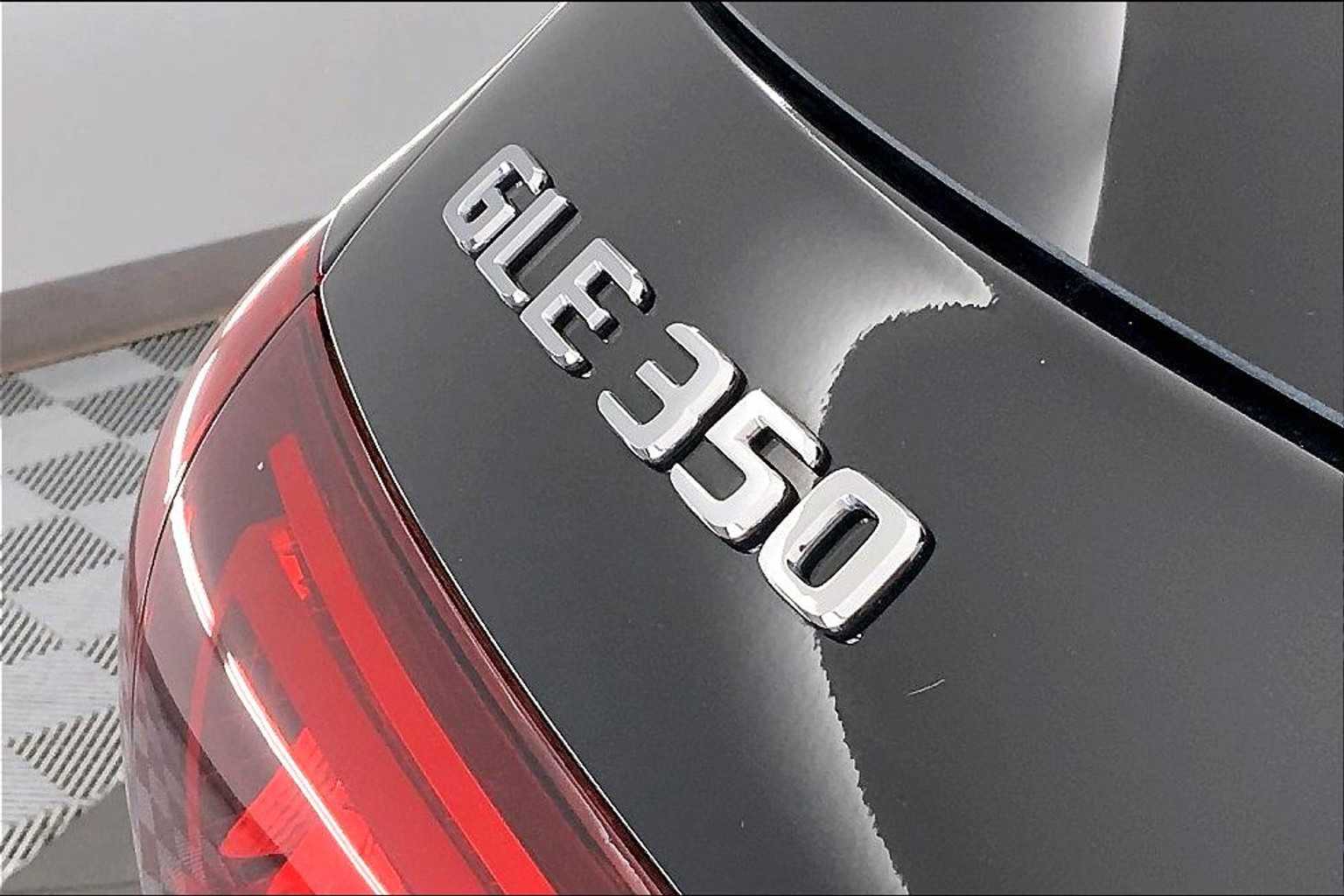 Thumbnail: 2023 Mercedes-Benz GLE - 7