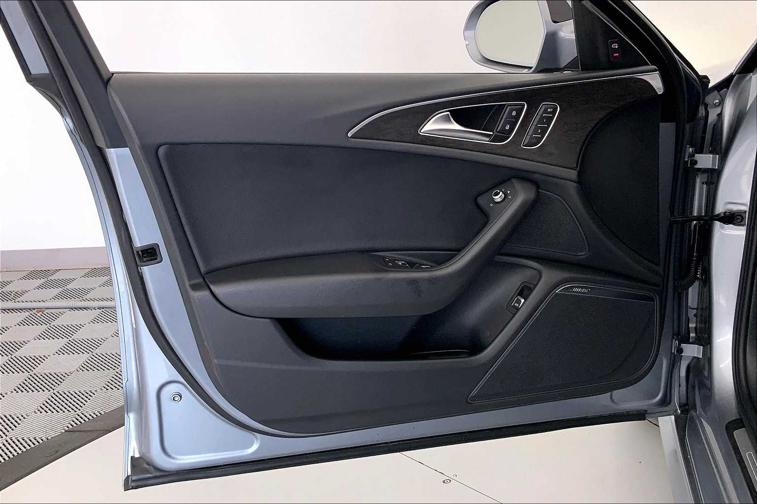 Thumbnail: 2018 Audi A6 - 23