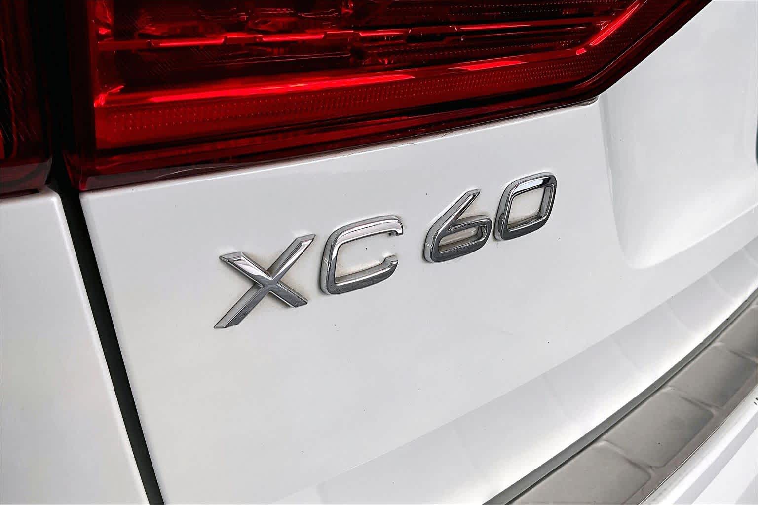 Thumbnail: 2019 Volvo XC60 - 7