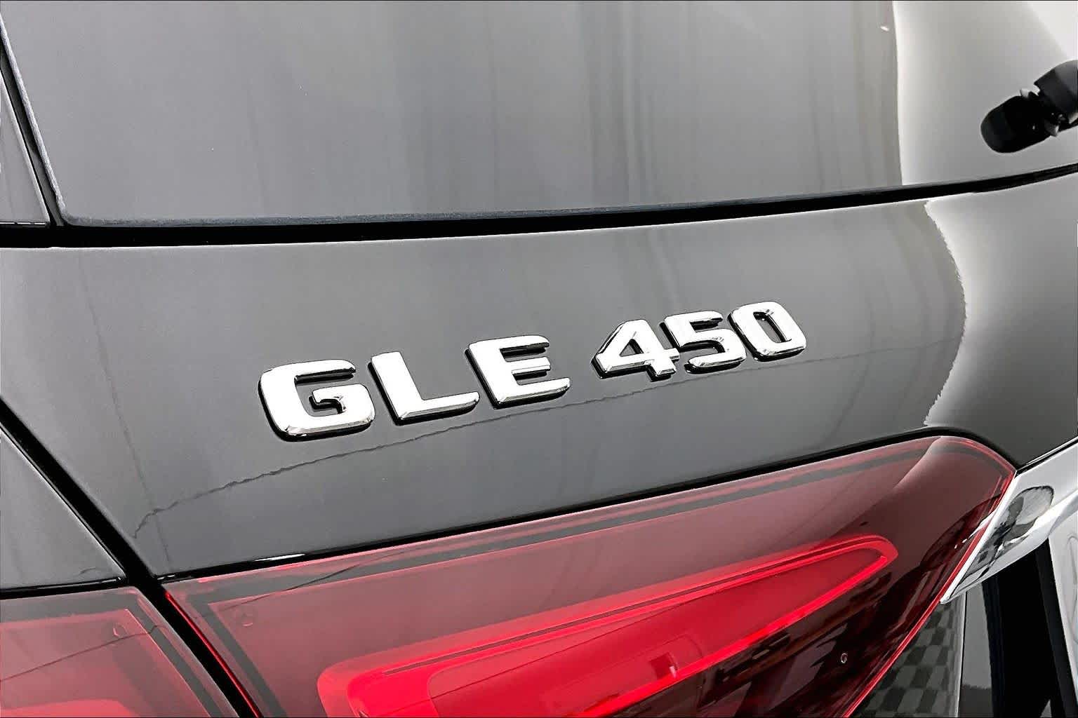 Thumbnail: 2026 Mercedes-Benz GLE - 7