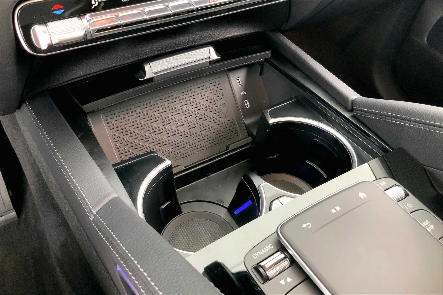 Thumbnail: 2026 Mercedes-Benz GLE - 23