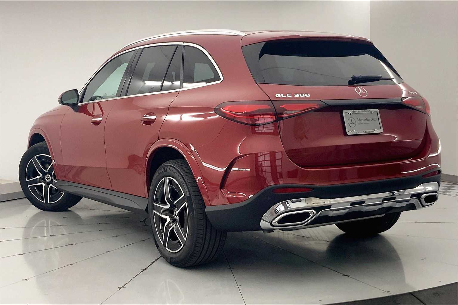 Thumbnail: 2026 Mercedes-Benz GLC - 4