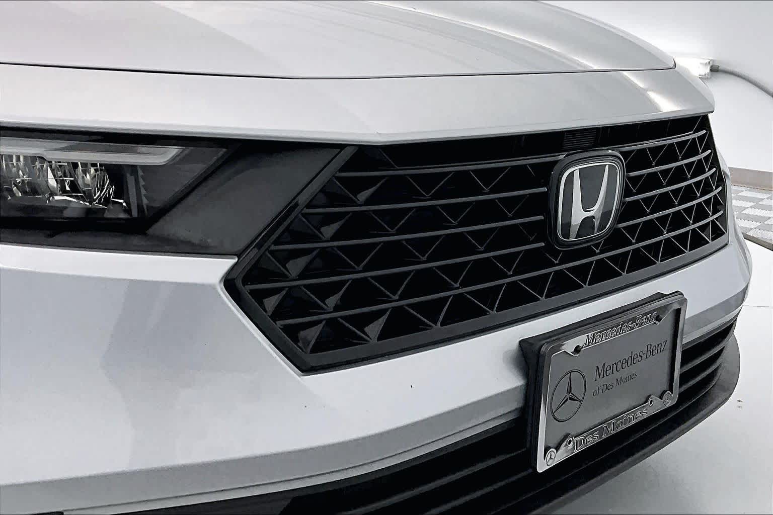 Thumbnail: 2023 Honda Accord - 26