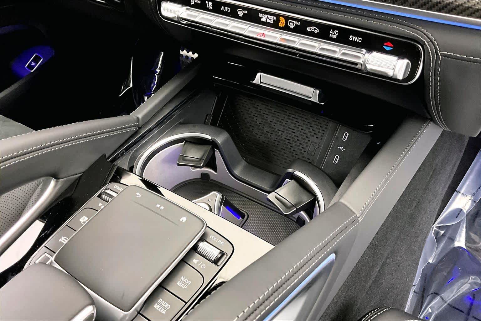 Thumbnail: 2026 Mercedes-Benz GL-Class - 23