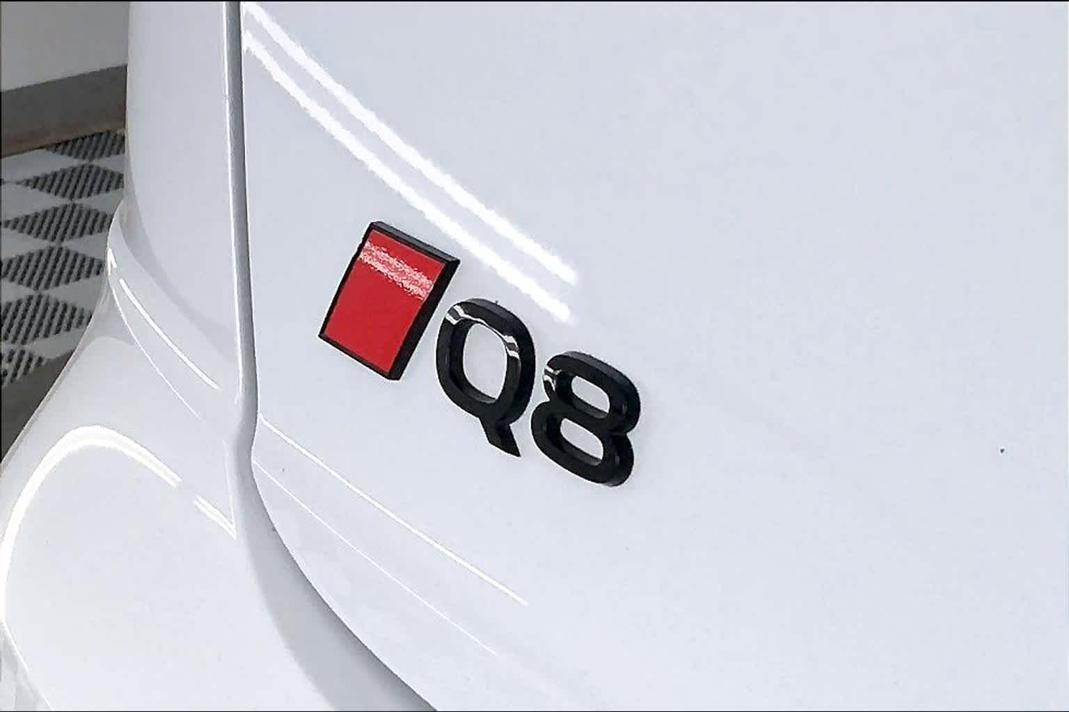 Thumbnail: 2024 Audi Q8 - 7
