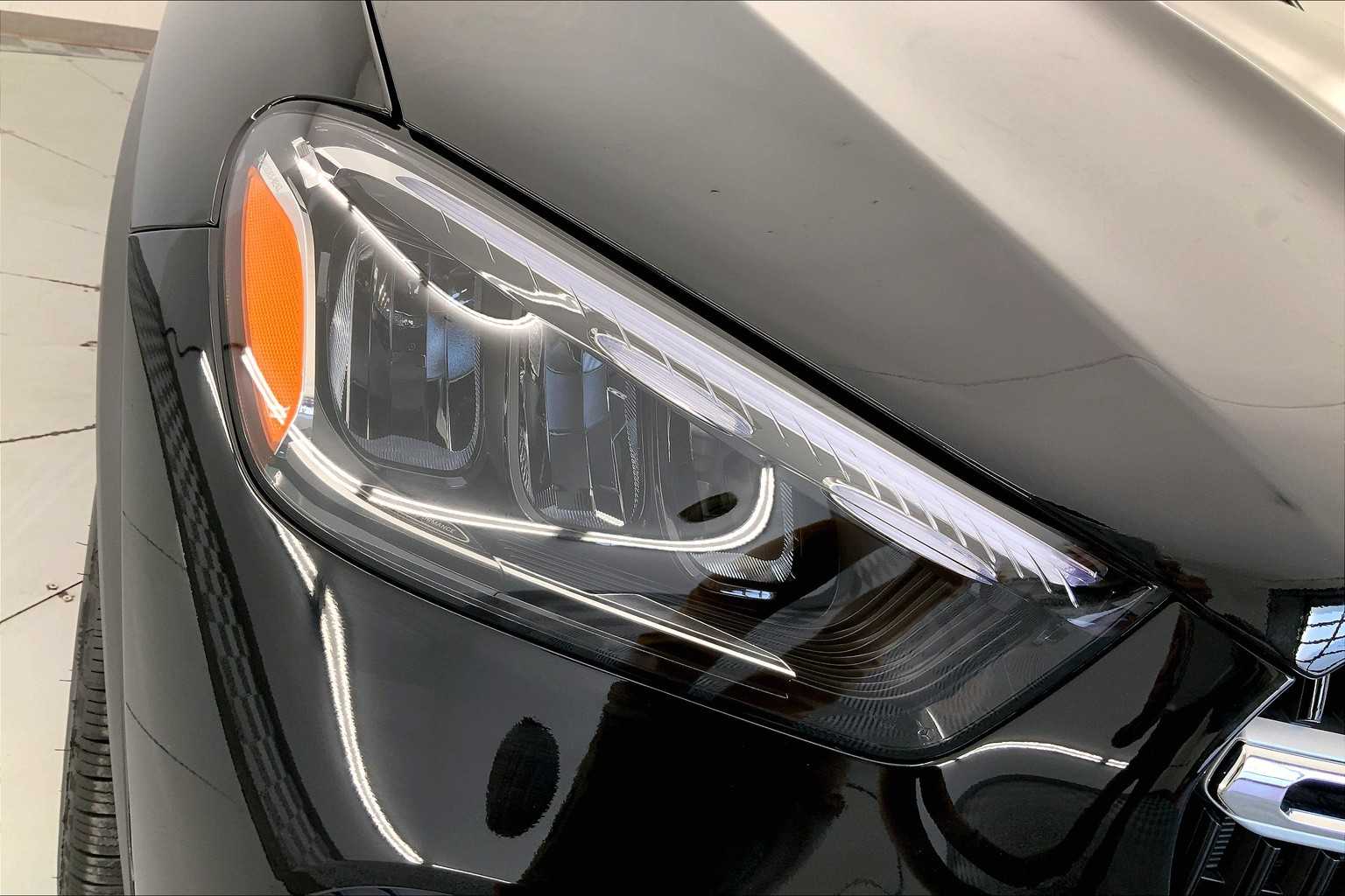 Thumbnail: 2025 Mercedes-Benz GLE - 21