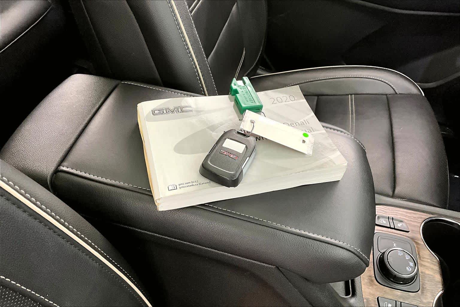 Thumbnail: 2020 GMC Acadia - 20