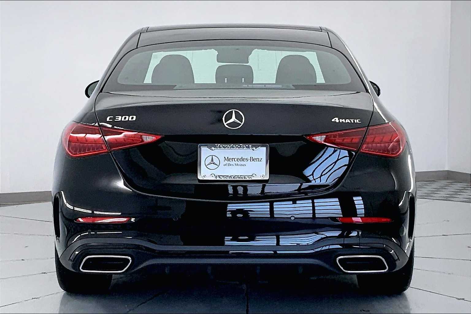 Thumbnail: 2025 Mercedes-Benz C-Class - 5