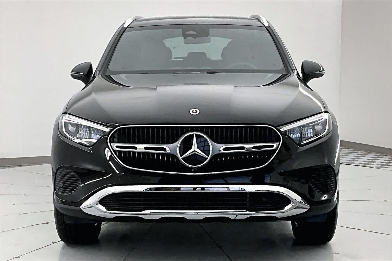 Thumbnail: 2026 Mercedes-Benz GLC - 6