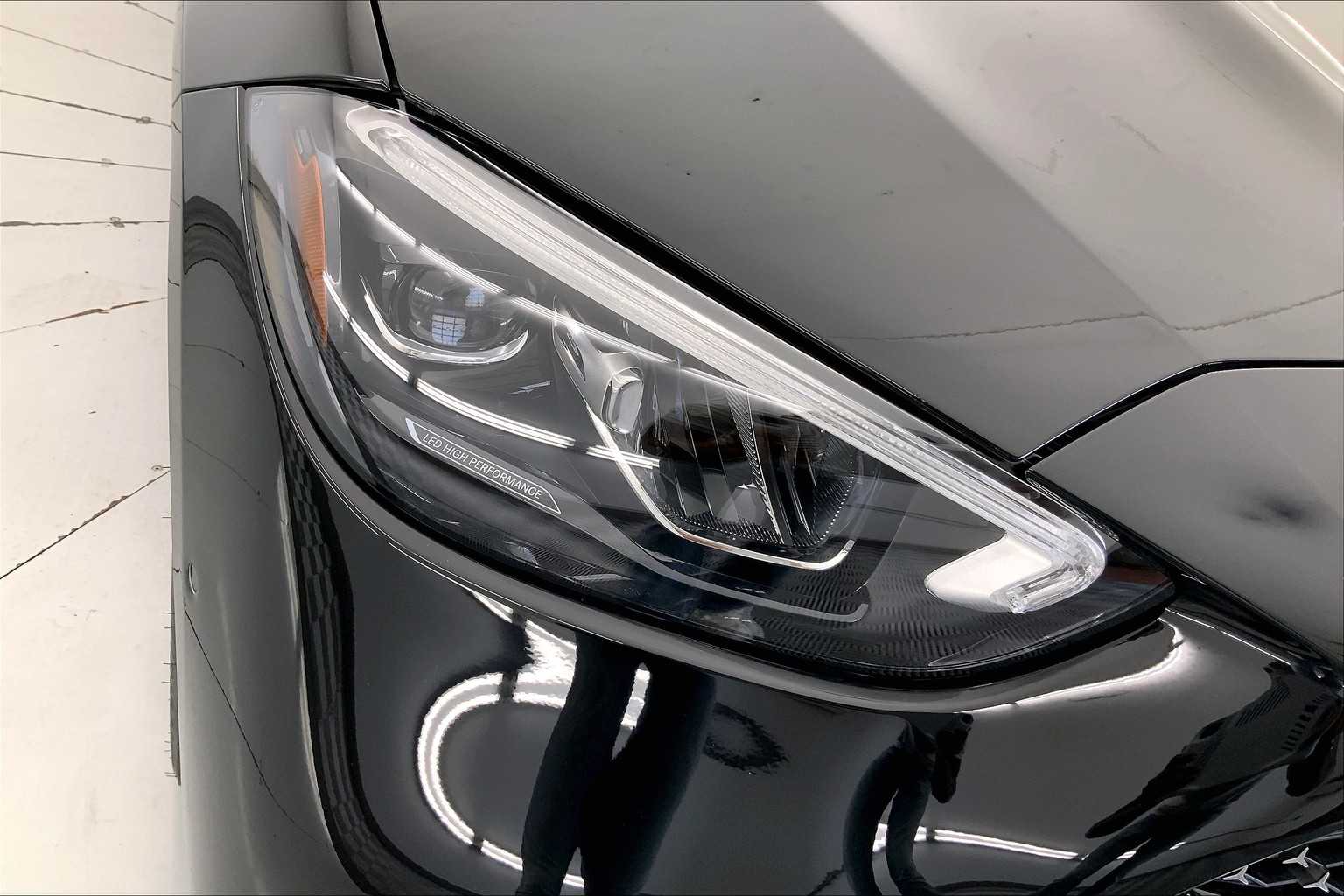 Thumbnail: 2025 Mercedes-Benz C-Class - 21