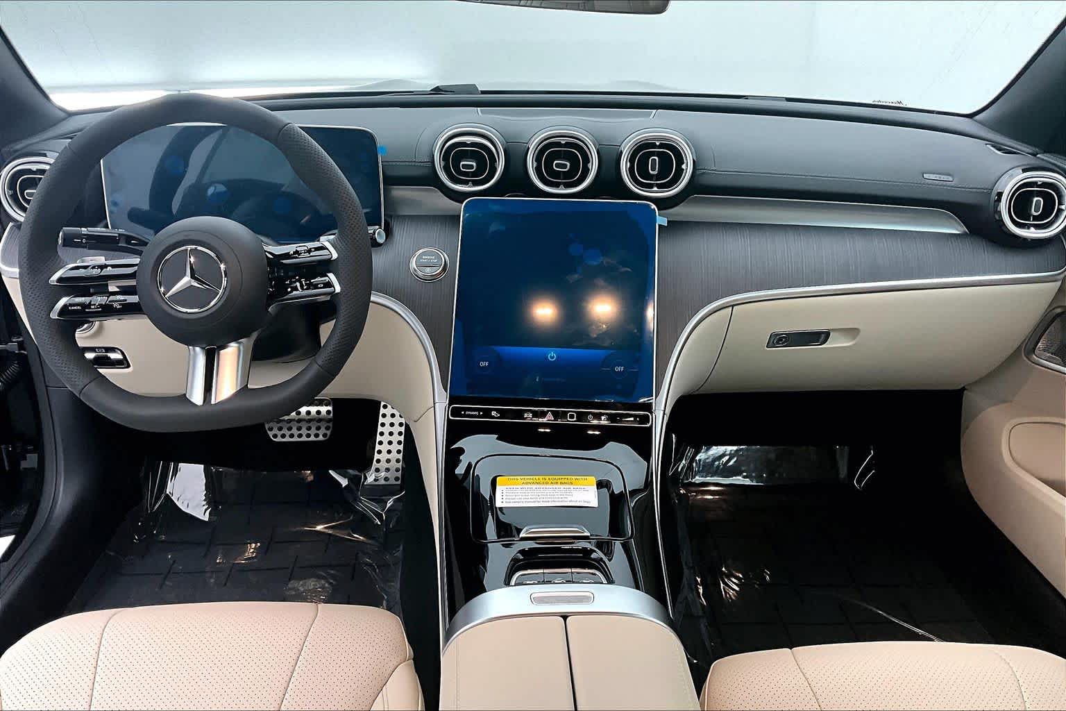 Thumbnail: 2026 Mercedes-Benz CLE - 10