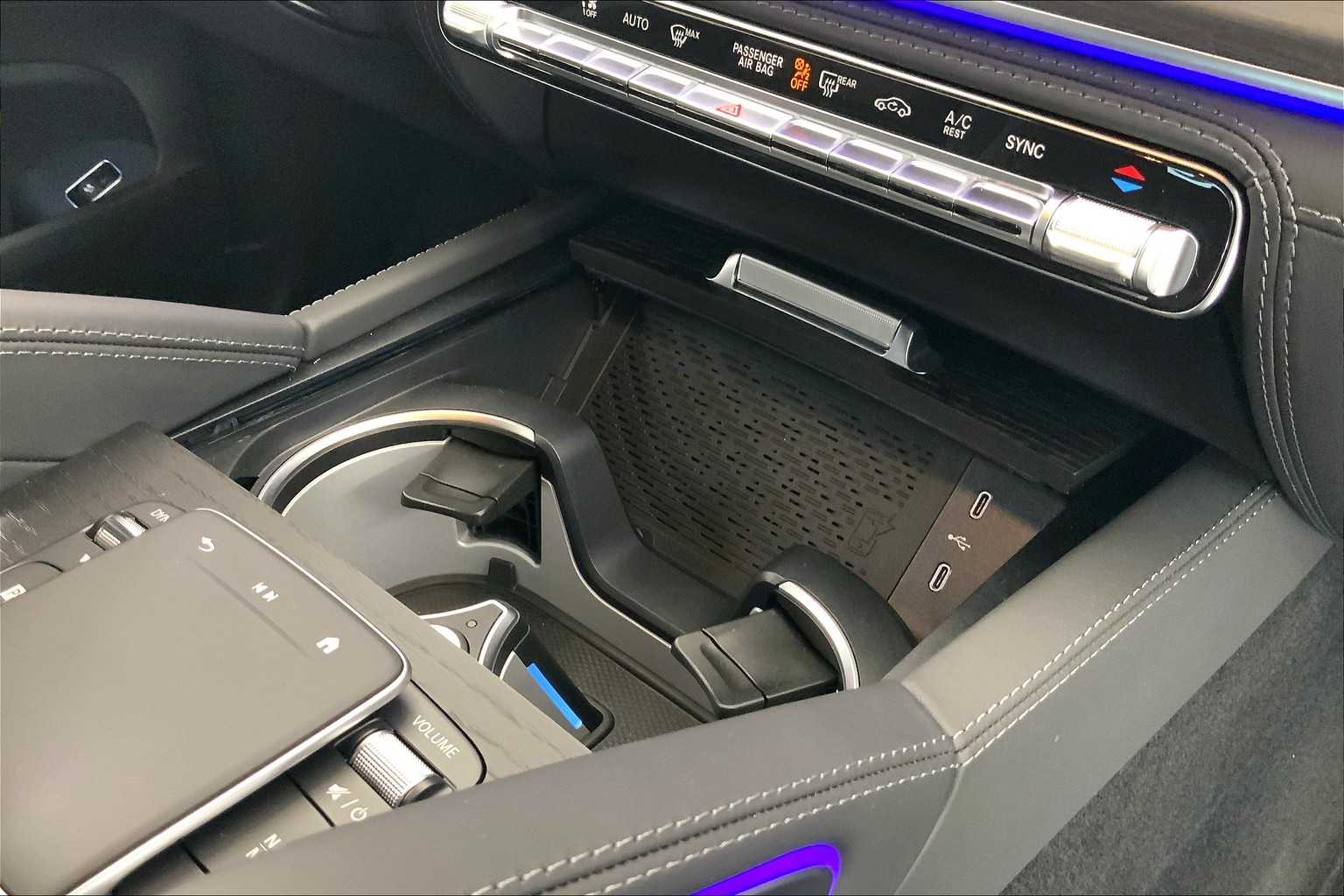 Thumbnail: 2025 Mercedes-Benz GL-Class - 23