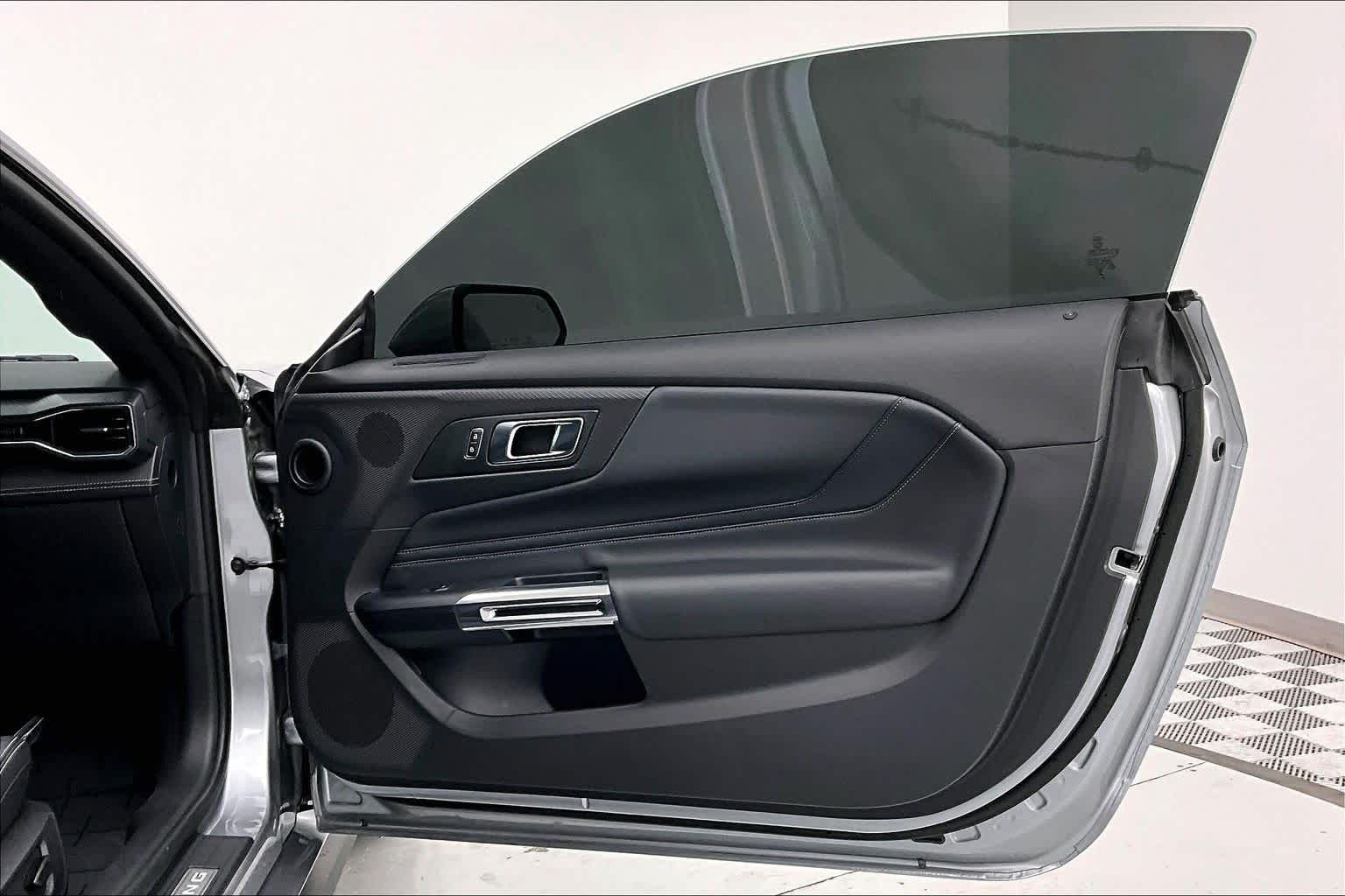 Thumbnail: 2025 Ford Mustang - 23