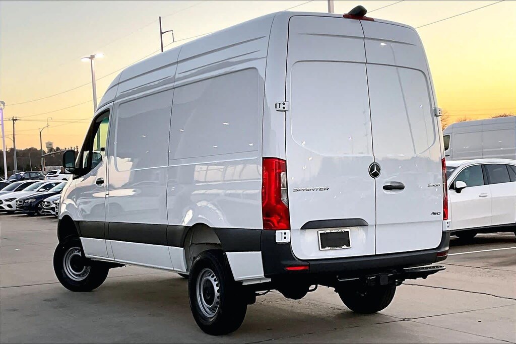 New 2026 Mercedes-Benz Sprinter 2500 Standard Roof 4-Cyl Diesel HO Van Cargo Van
