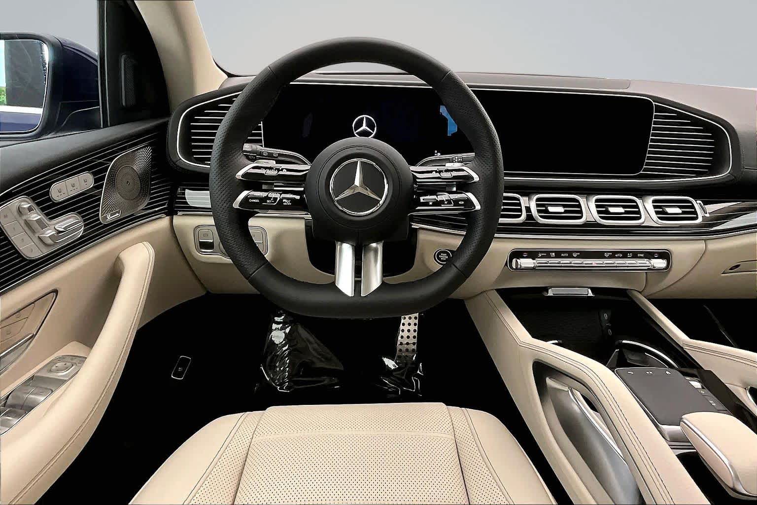 Thumbnail: 2026 Mercedes-Benz GLS - 15