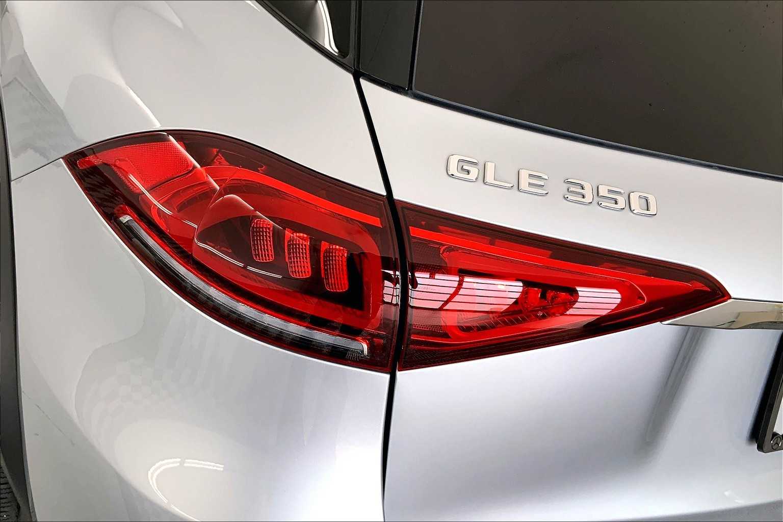 2022 Mercedes-Benz GLE 350 25