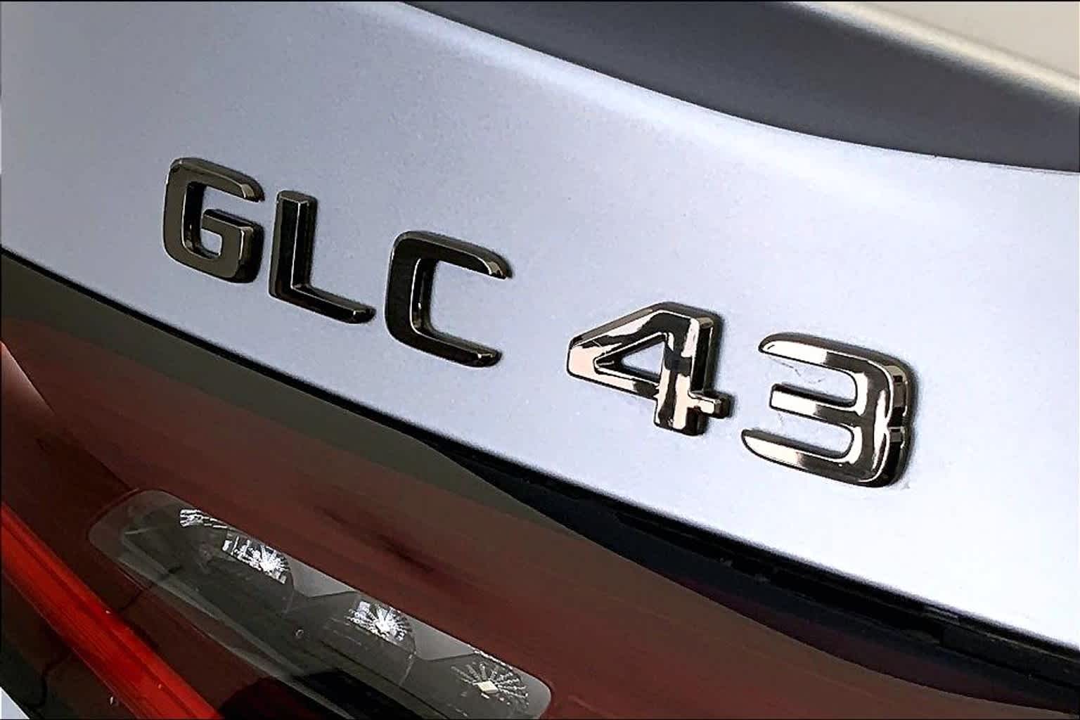 Thumbnail: 2025 Mercedes-Benz GLC - 7