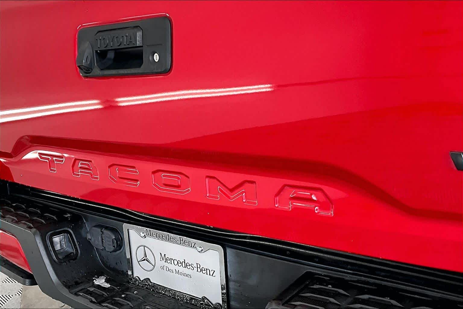 Thumbnail: 2020 Toyota Tacoma - 7