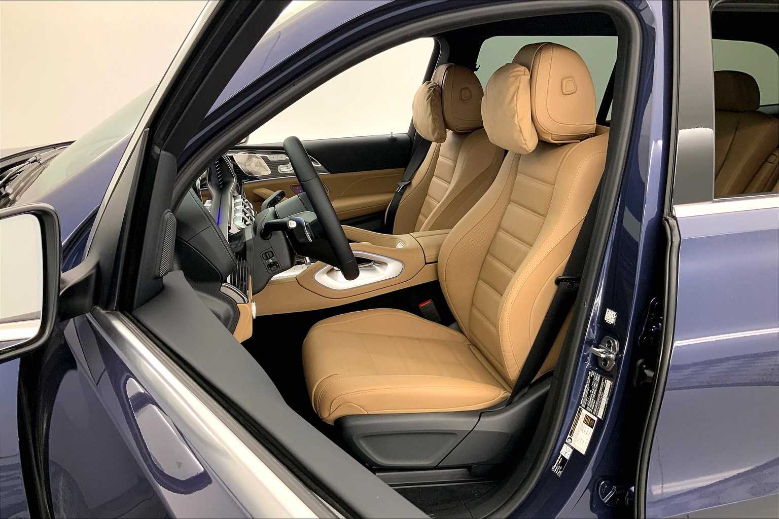 Thumbnail: 2026 Mercedes-Benz GLS - 11