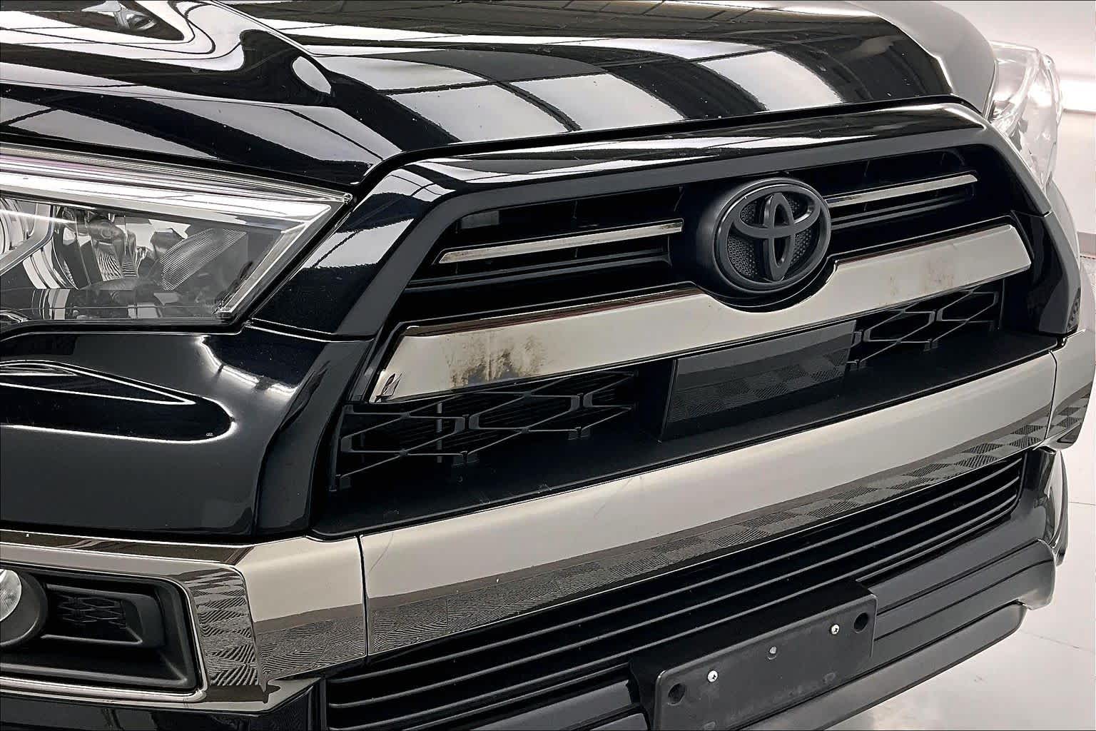 Thumbnail: 2020 Toyota 4Runner - 26