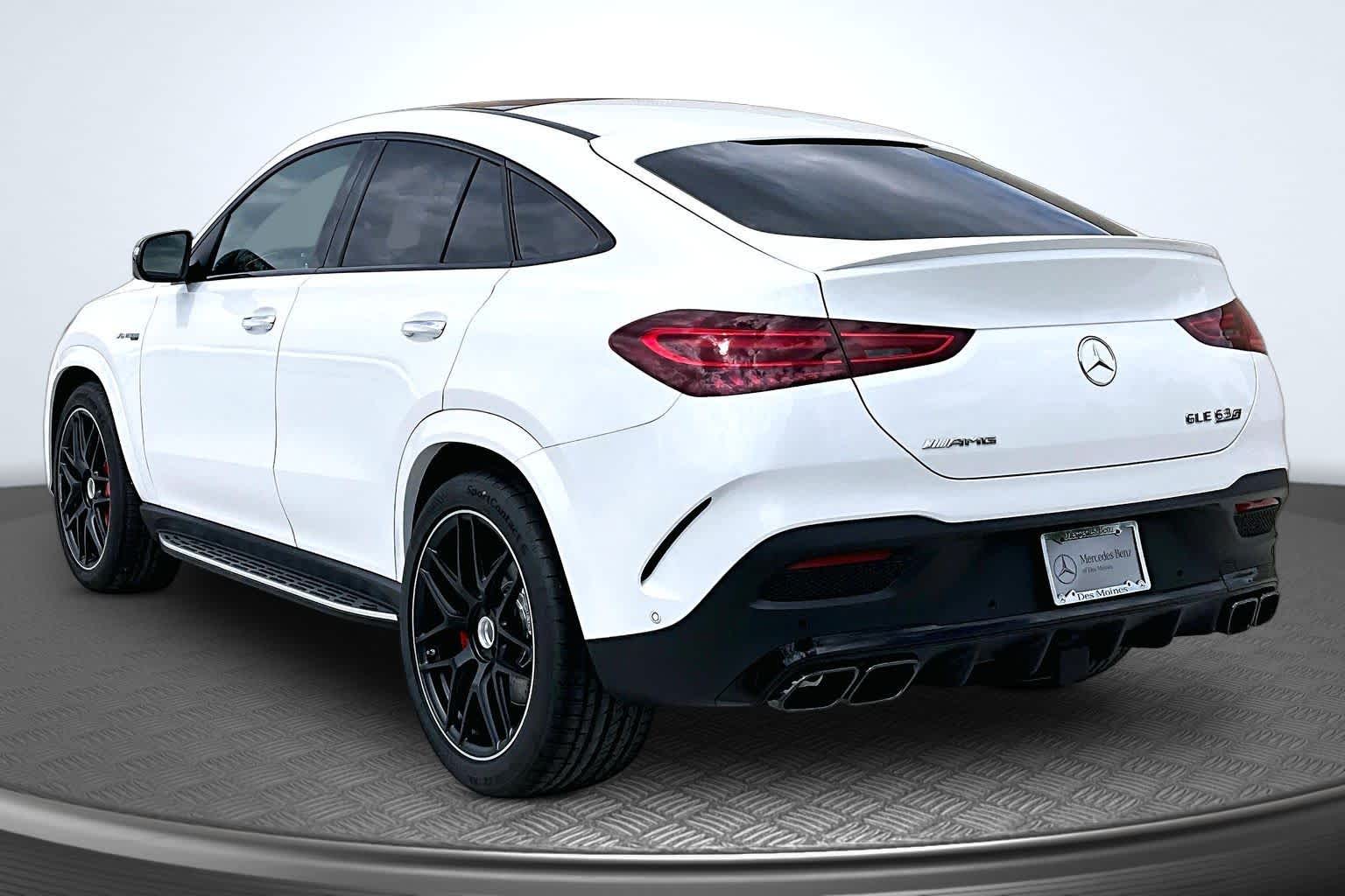 Thumbnail: 2026 Mercedes-Benz GL-Class - 4