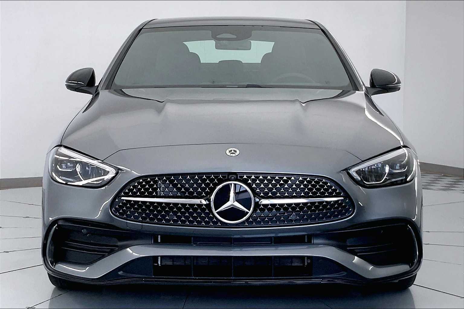 Thumbnail: 2025 Mercedes-Benz C-Class - 6