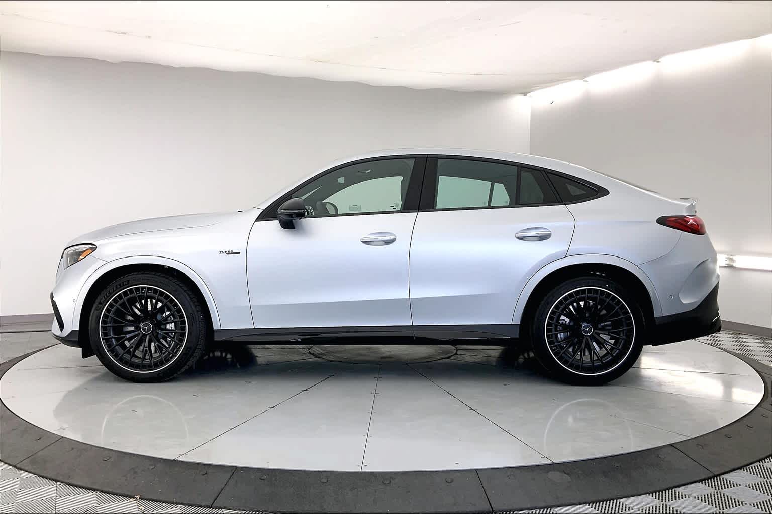 Thumbnail: 2025 Mercedes-Benz GLC - 3