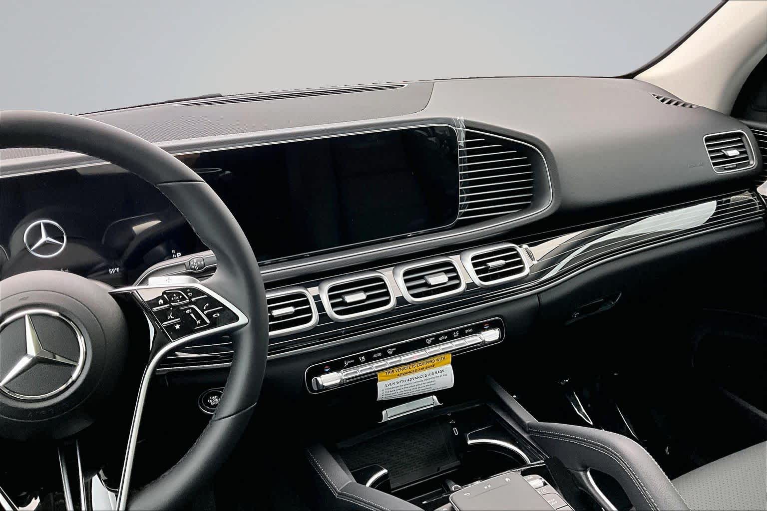 Thumbnail: 2026 Mercedes-Benz GLE - 16