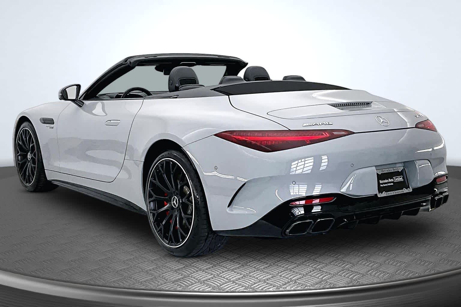 Thumbnail: 2022 Mercedes-Benz SL-Class - 4