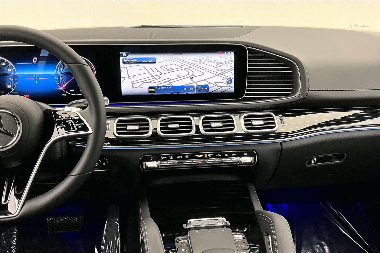 Thumbnail: 2026 Mercedes-Benz GLE - 16