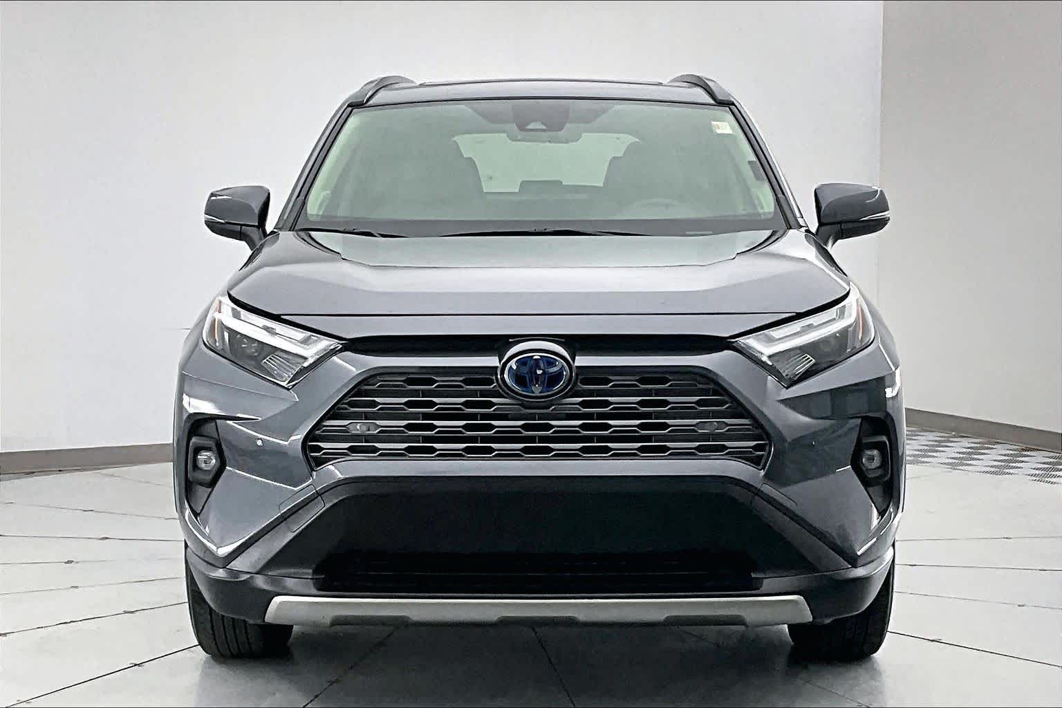 Thumbnail: 2023 Toyota RAV4 - 6