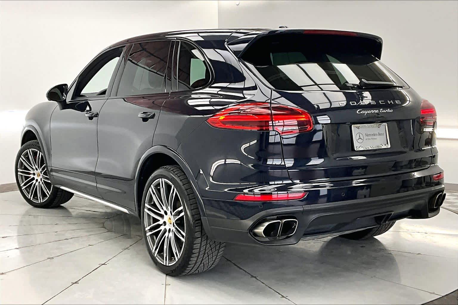 Thumbnail: 2017 Porsche Cayenne - 4