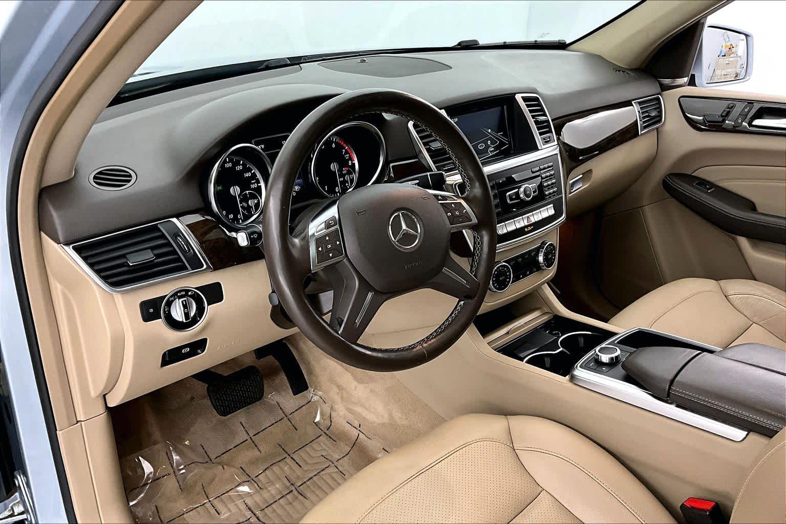 Thumbnail: 2014 Mercedes-Benz M-Class - 2