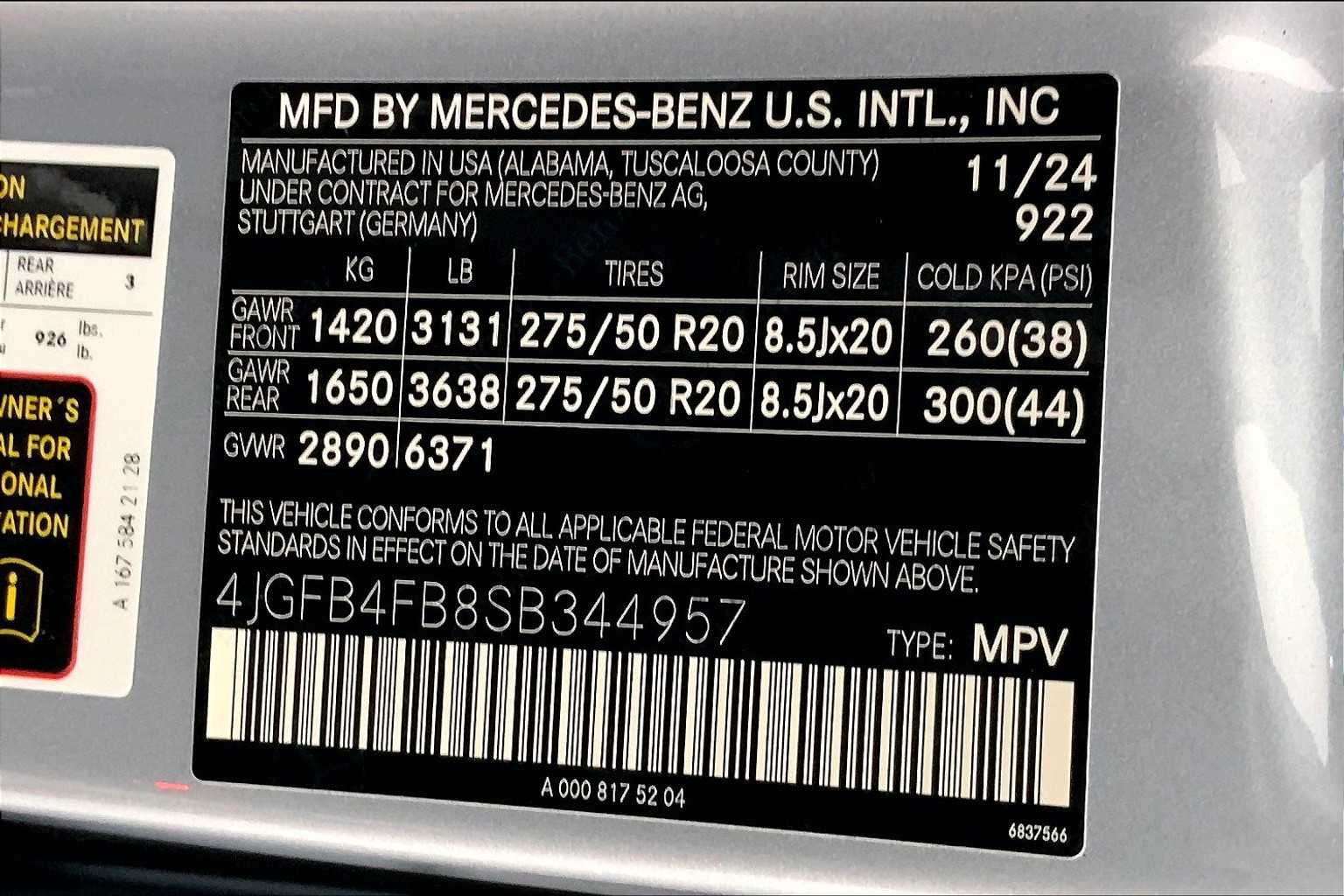 Thumbnail: 2025 Mercedes-Benz GLE - 25